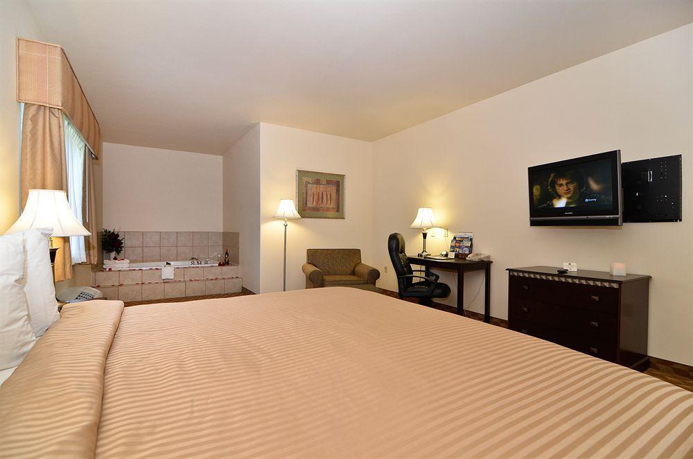 Best Western Plus Battleground Inn & Suites Battle Ground Экстерьер фото