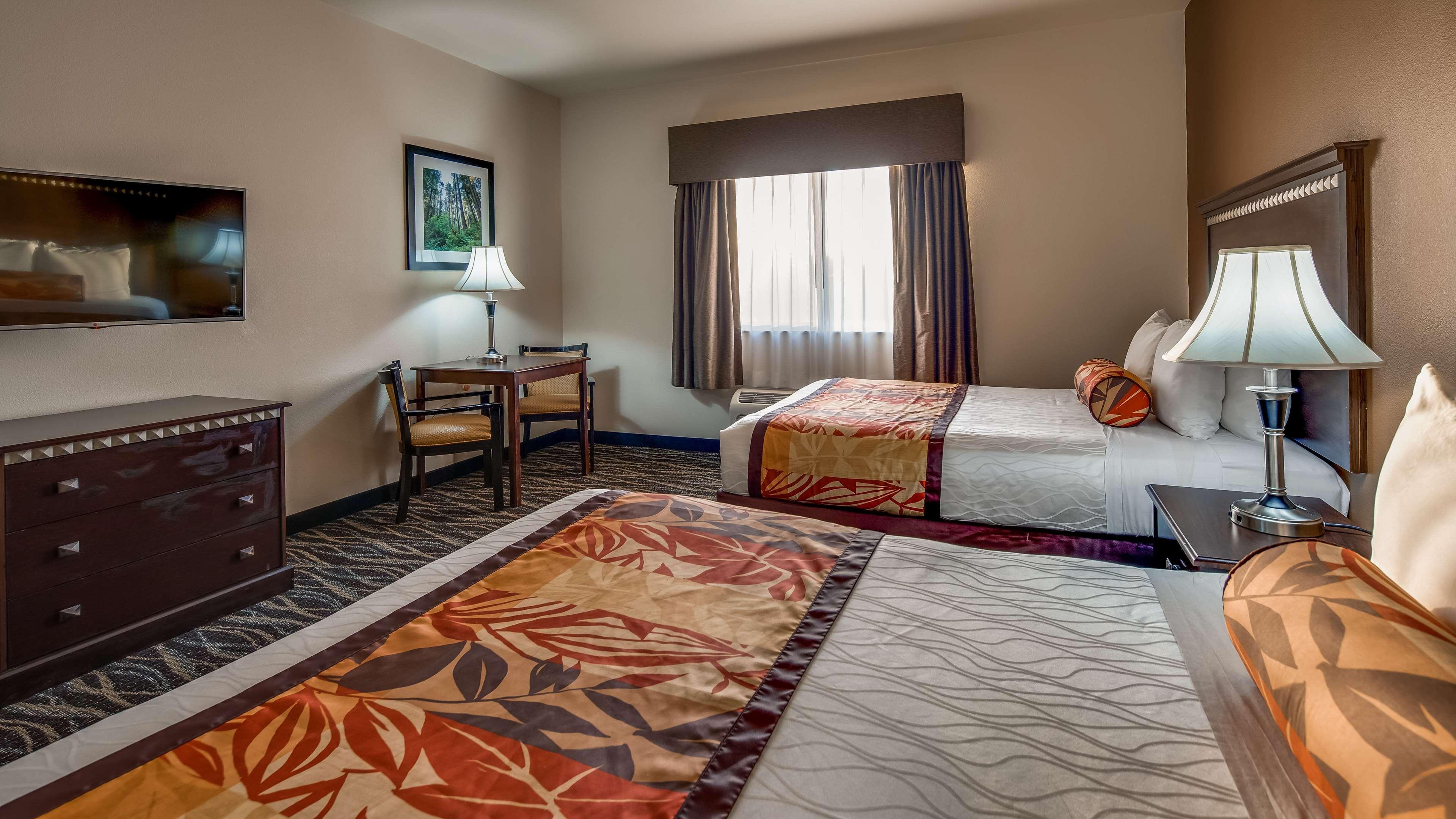 Best Western Plus Battleground Inn & Suites Battle Ground Экстерьер фото