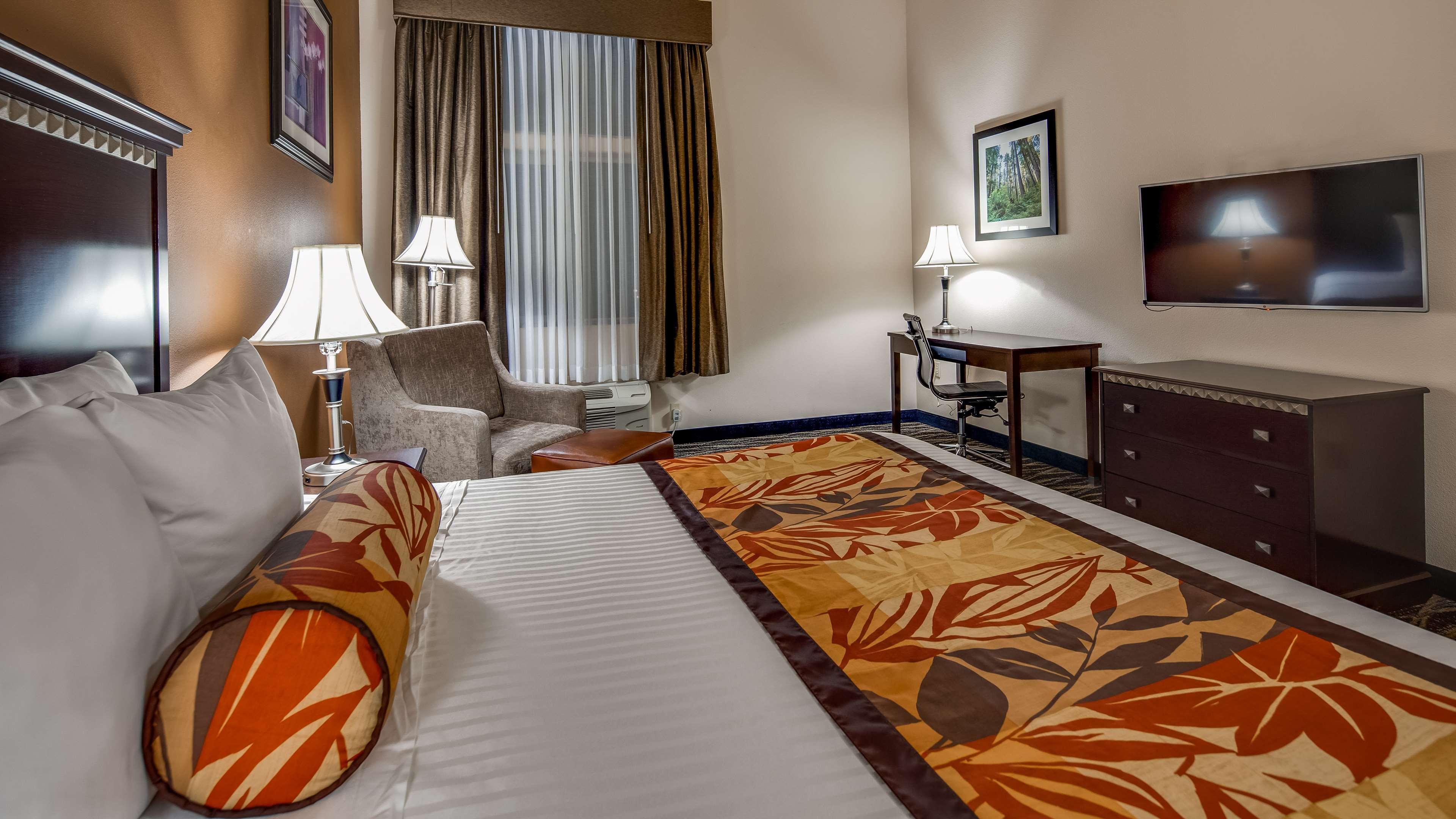 Best Western Plus Battleground Inn & Suites Battle Ground Экстерьер фото