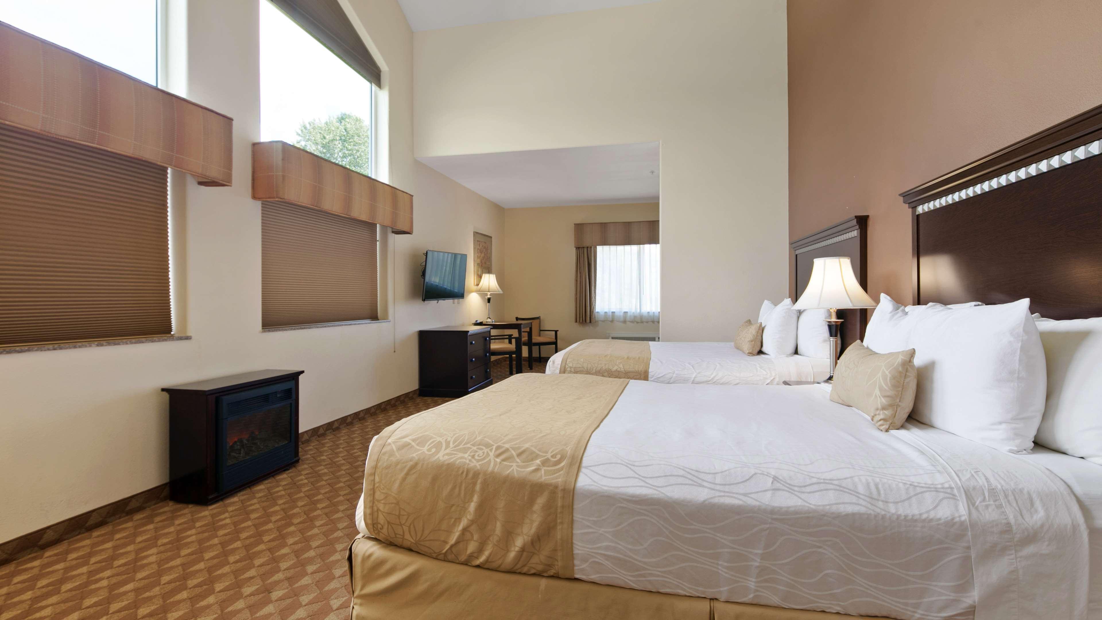 Best Western Plus Battleground Inn & Suites Battle Ground Экстерьер фото