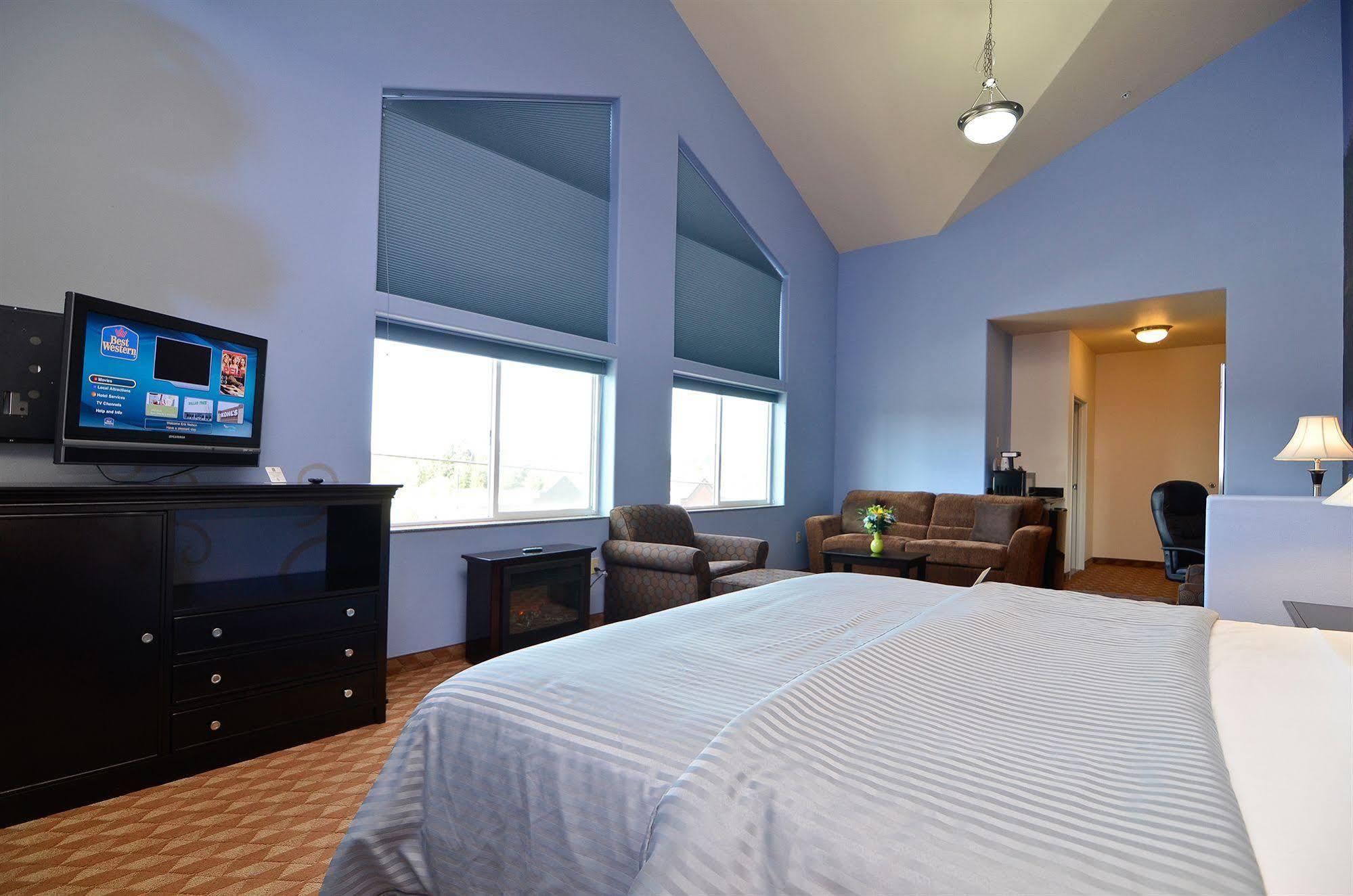 Best Western Plus Battleground Inn & Suites Battle Ground Экстерьер фото